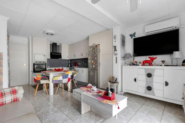 Chalet adosado en calle Lejona s/n