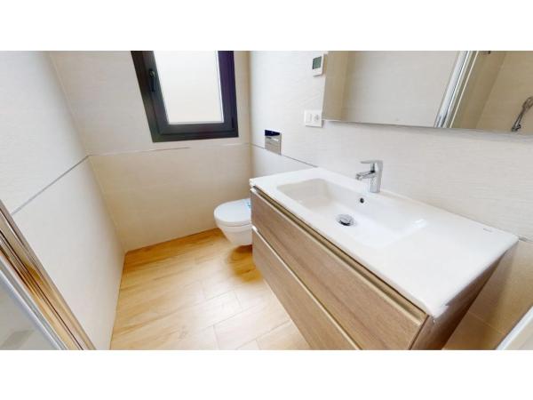 Casa independiente en avenida de Denia