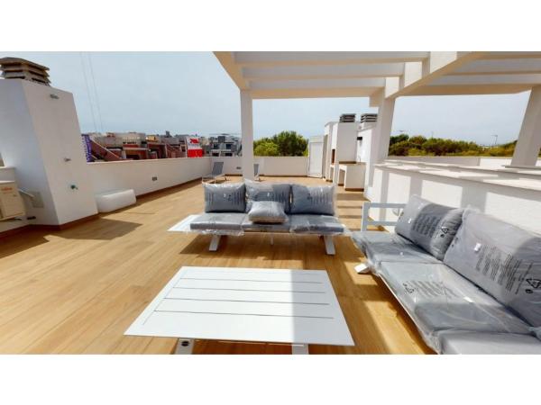 Casa independiente en avenida de Denia