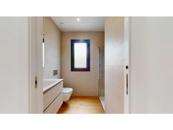 Casa independiente en avenida de Denia