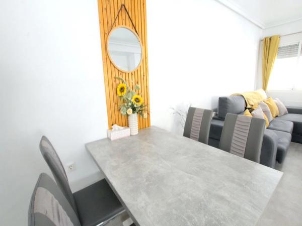 Chalet adosado en calle Estonia