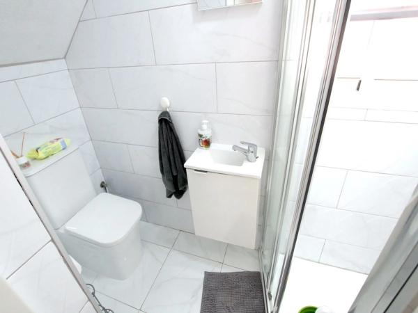 Chalet adosado en calle Estonia