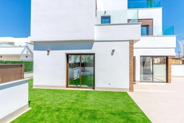 Casa independiente en calle del Sol