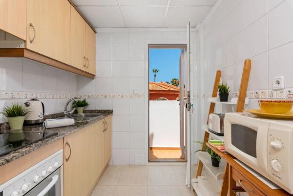 Chalet pareado en avenida de Huelva, 35