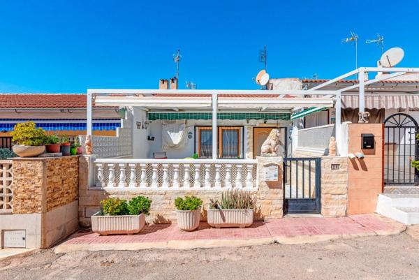 Chalet en Guardamar Playa