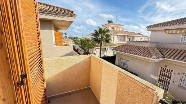 Chalet en Barrio Playa Flamenca