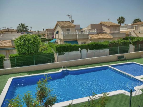 Chalet en Barrio Los Balcones - Los Altos del Edén