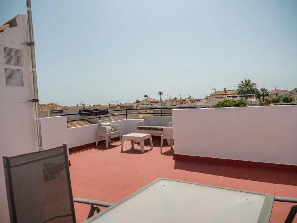 Chalet en Barrio Los Balcones - Los Altos del Edén