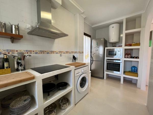 Casa independiente en calle Gines Saura Sanchez s/n