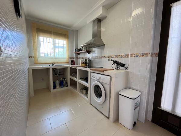 Casa independiente en calle Gines Saura Sanchez s/n