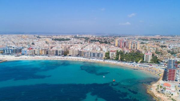 Piso en calle Finlandia s/n