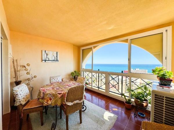 Piso en calle Jacinto Benavente