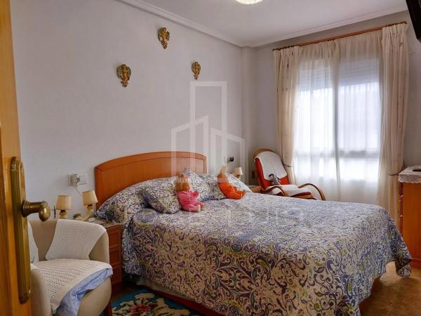 Piso en calle Finlandia, 17