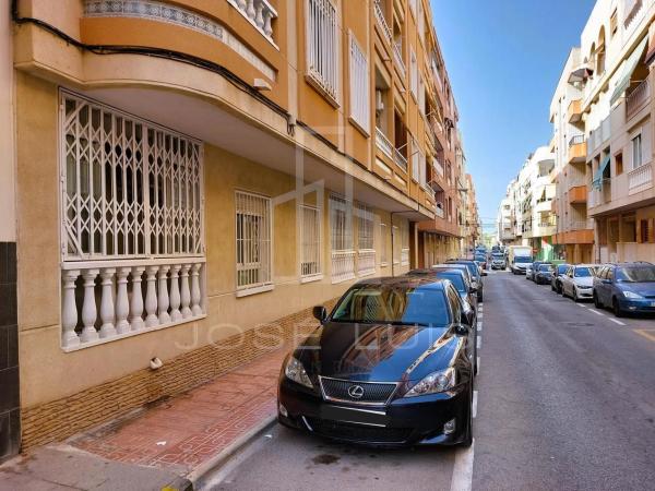 Piso en calle Finlandia, 17