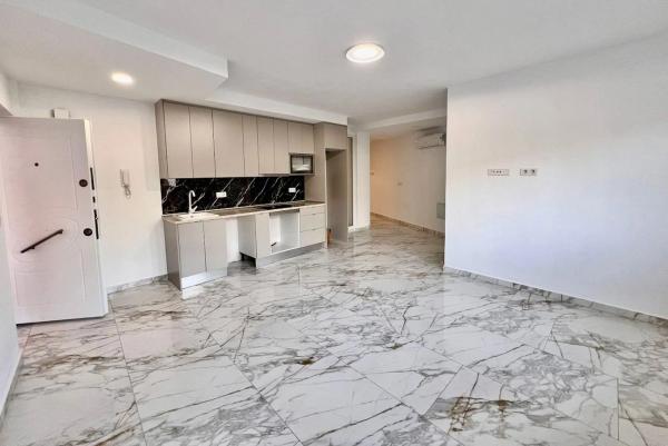 Piso en Barrio Playa de los Locos