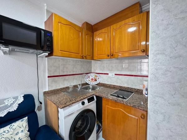 Estudio en Barrio Avenida Habaneras - Curva de Palangre