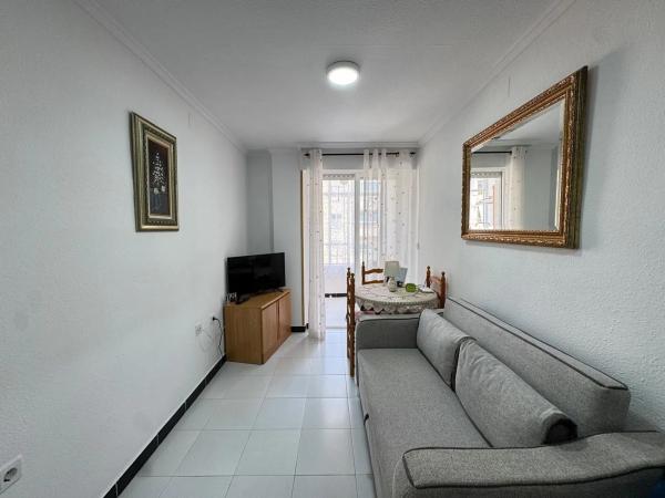 Estudio en Barrio Avenida Habaneras - Curva de Palangre