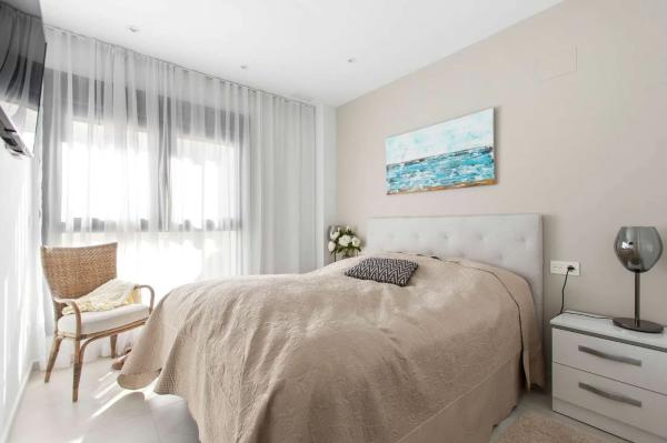 Ático en calle Arquitecto Larramendi