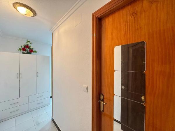 Estudio en Barrio Avenida Habaneras - Curva de Palangre