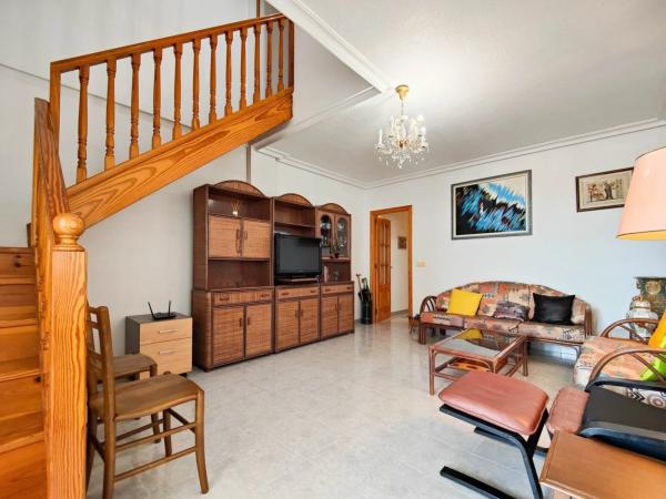 Chalet en calle los Gases