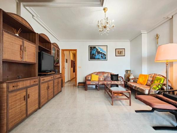 Chalet en calle los Gases