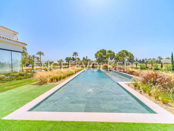 Casa independiente en vereda de Boluda