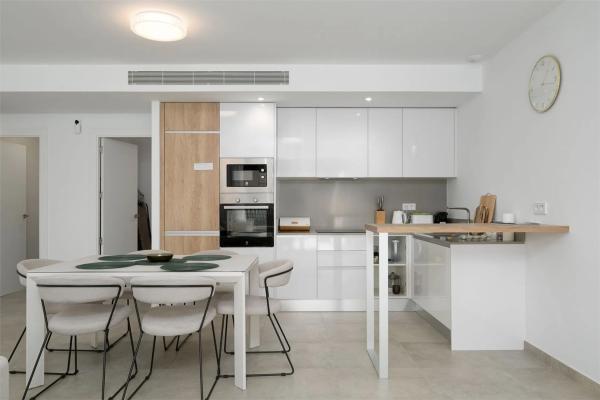 Piso en avenida del Mediterrani