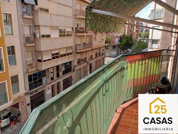 Piso en Barrio Pont Nou-Corazón de Jesús