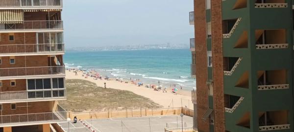 Piso en Arenales del Sol