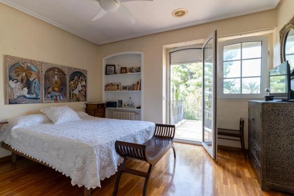 Casa independiente en Cv-855