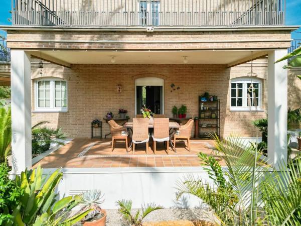 Casa independiente en Cv-855