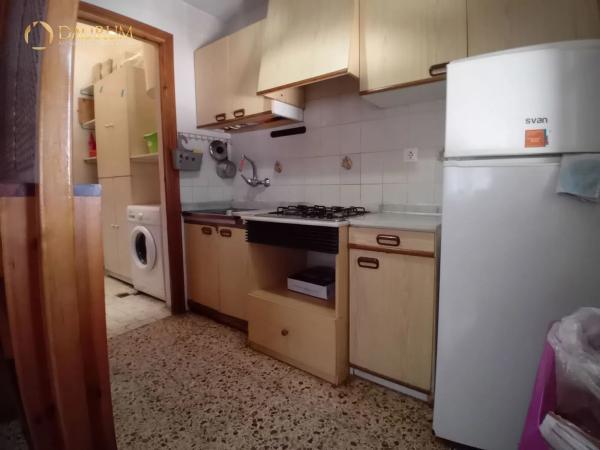 Chalet adosado en avenida Valencia