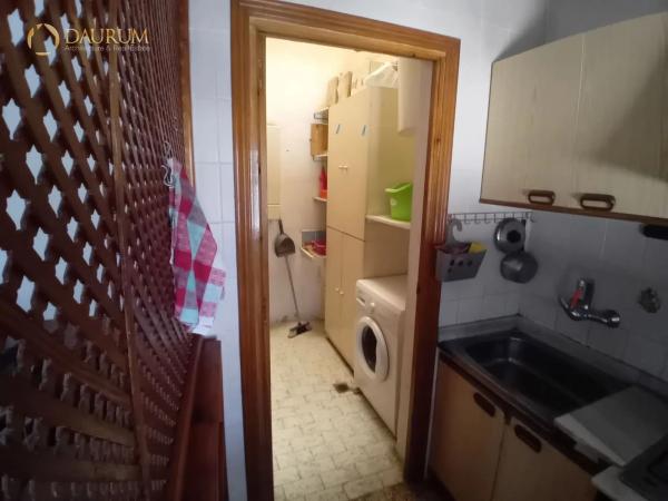 Chalet adosado en avenida Valencia