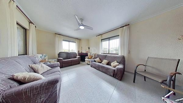 Chalet en Partida Altabix, 2325