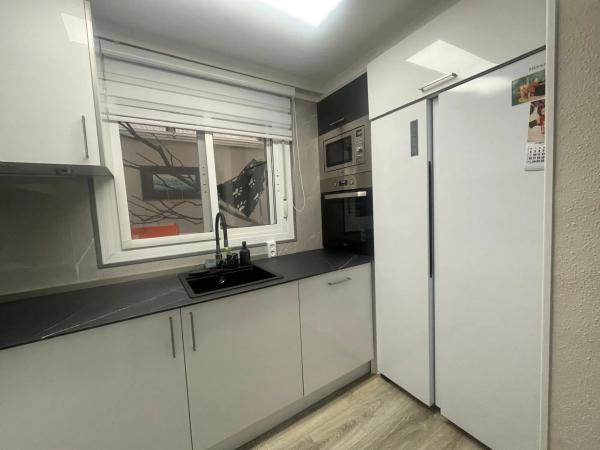 Chalet adosado en calle Canarias