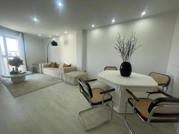 Piso en calle José García Ferrández