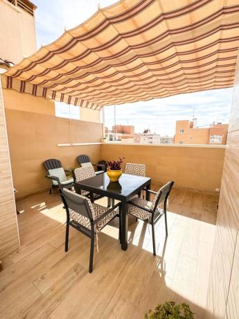 Ático en Barrio Zona Universidad