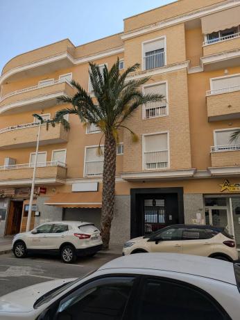 Piso en sant Andreu apóstol, 14