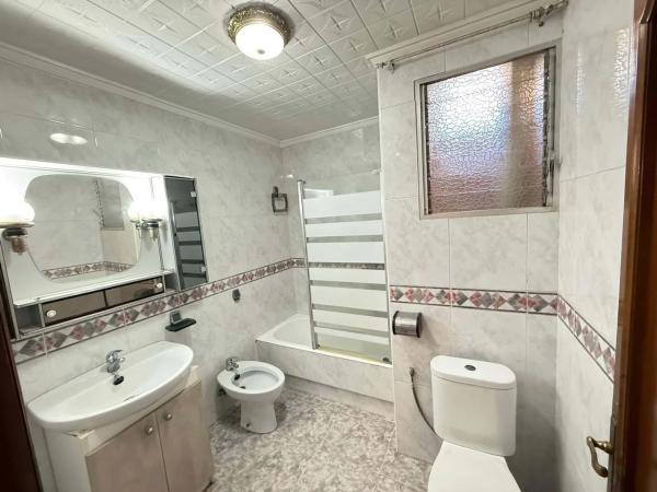 Piso en calle Josep Bernad Amorós