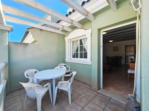 Casa independiente en avenida de Noruega