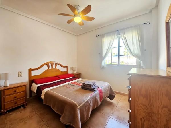 Casa independiente en avenida de Noruega