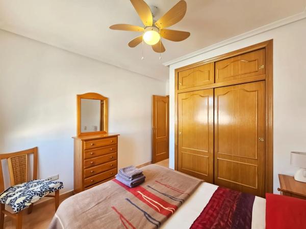 Casa independiente en avenida de Noruega