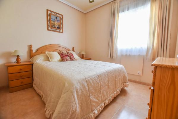 Piso en calle de Finlandia, 138