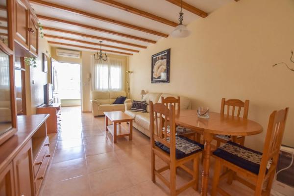 Piso en calle de Finlandia, 138