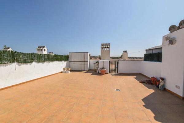 Piso en calle de Finlandia, 138