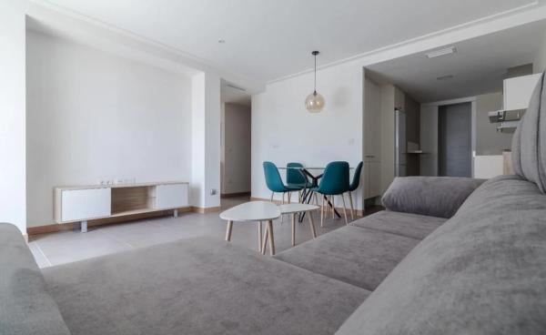 Casa independiente en avenida San Bartolome Tir, 8