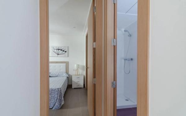 Casa independiente en avenida San Bartolome Tir, 8