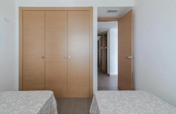 Casa independiente en avenida San Bartolome Tir, 8