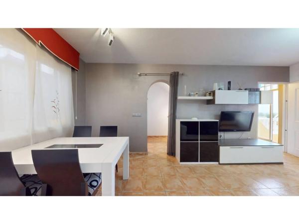 Chalet adosado en calle Monte de Santa Pola, 35