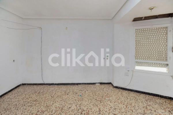 Piso en calle José Romero López